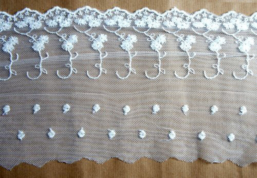 NO.6191 Embroidered Tulle Lace Borders/ Edging, 170mm Drop- 5 metres (white)