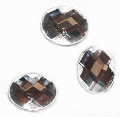 Display of various sizes of hotfix rhinestone gems