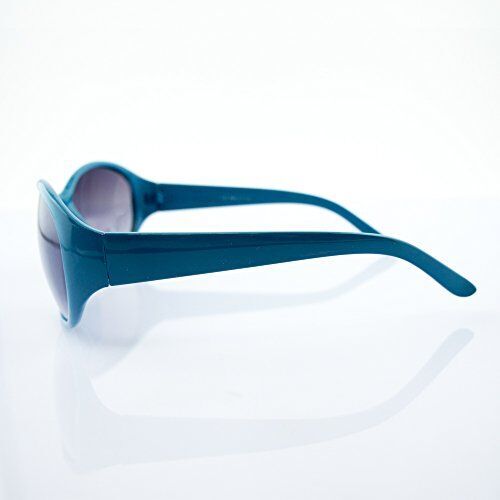 Model wearing stylish turquoise sunglasses outdoors.