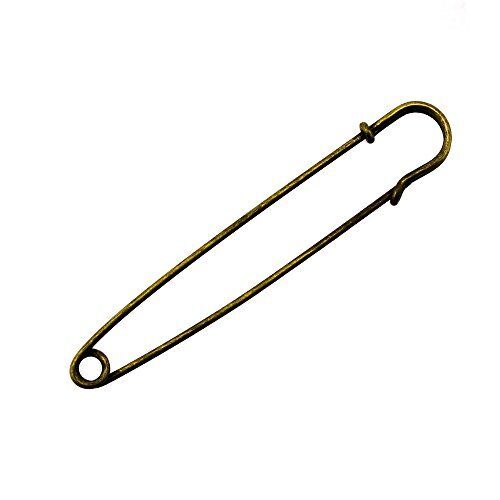 Gold kilt pins arranged neatly, perfect for crafting.
