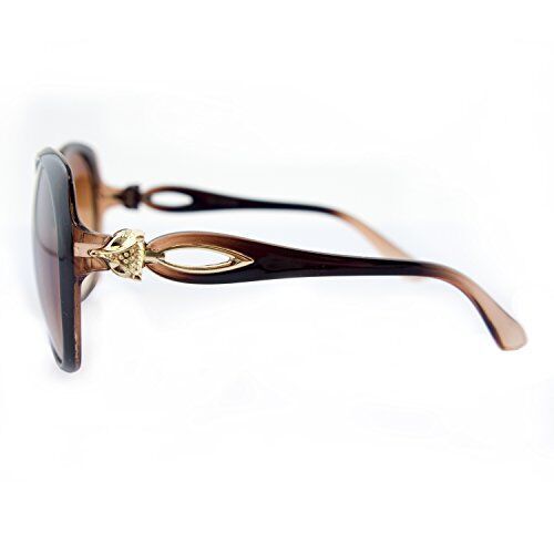 Measurements of sunglasses: 132 mm width at temples