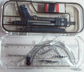All components of the 7-piece geometry kit arranged neatly.