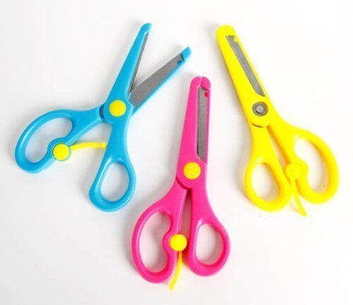 Colourful 5.5" blunt tip scissors designed for kids