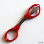Folding mechanism of the small scissors shown in detail
