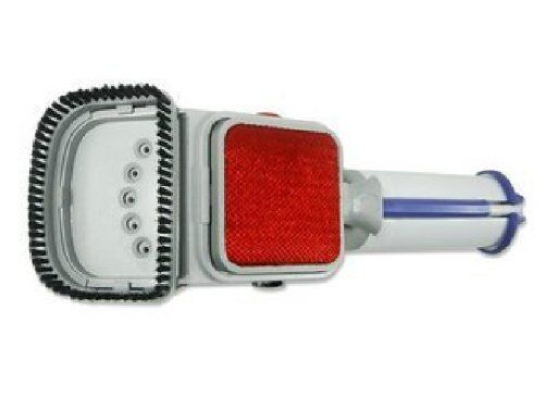 Close-up of the ergonomic handle of the steamer