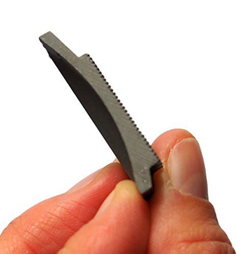 Installation guide for fine teeth feed dogs on sewing machines