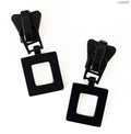 Q13 black square zip pull with head slider on a white background