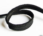 Close-up of the plait edge detail on the black trim