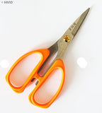 Close-up of the sharp blades of the 7 inch scissors