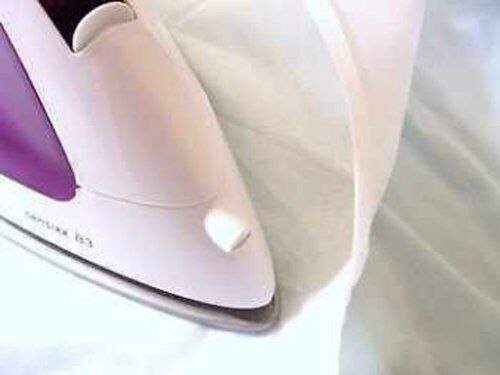 Close-up of the texture of the iron-on fuse interlining