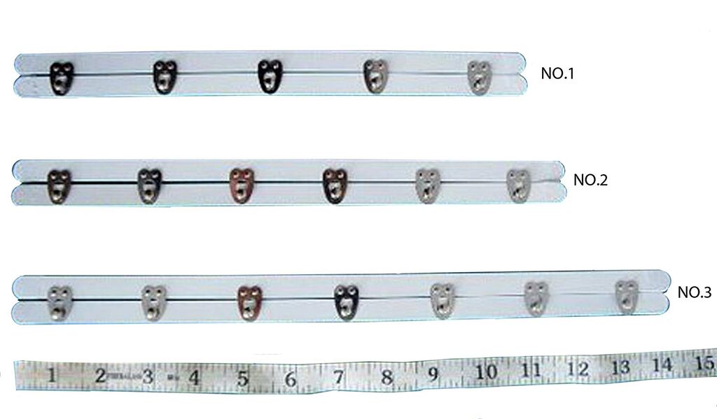 No.3-7 locks corset basque fastener displayed on a white background.