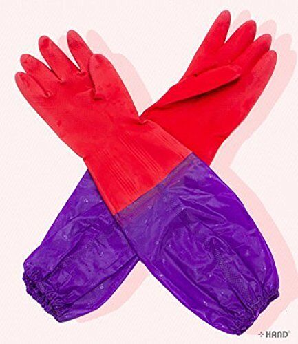 Pair of soft rubber cleaning gloves with a brushed fabric lining