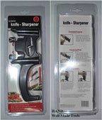 KINGFU sharpener demonstrating use on scissors