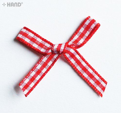 Variety of uses for chequered bow trims in crafting