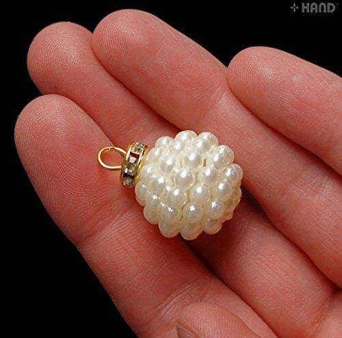 Close-up of the 18mm bead ball embellishment trim for jewellery.