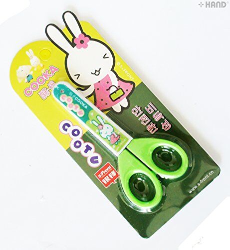 Close-up of 4.5" blunt tip scissors with protective cover
