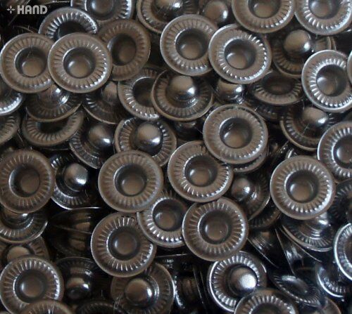 831 4-part Plain Flat Top Press Stud Buttons 15mm (831 Silver - appx 275g)