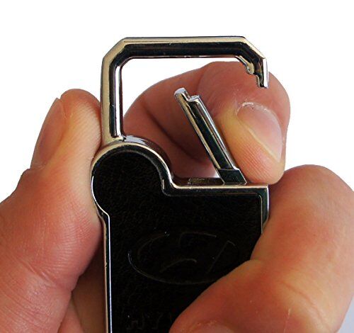 Compass detail on the stylish leather keyring