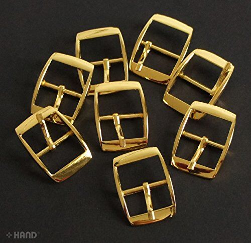 Close-up of the 2.2cm polished gold tone square buckle