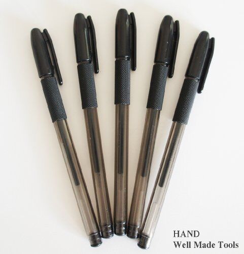 Close-up of a W11 gel ink pen showing fine point tip