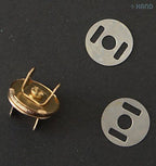 Close-up of a 14mm gold magnetic button showing the clasp mechanism