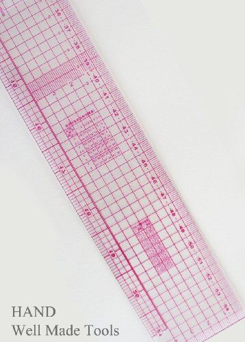 Close-up of the clear markings on the grader's ruler