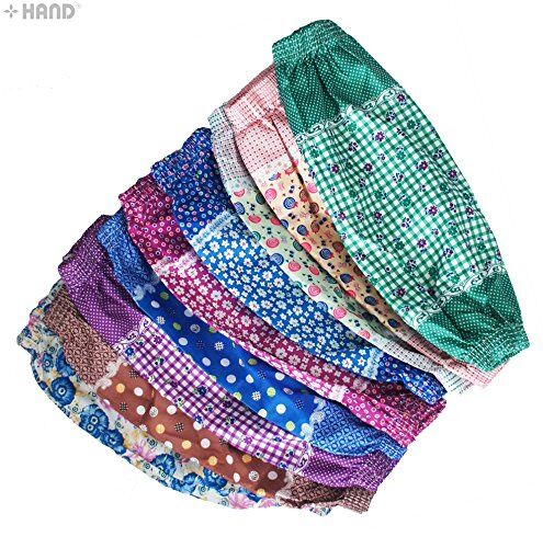 Ladies sleeve arm protectors worn while painting for sleeve protection