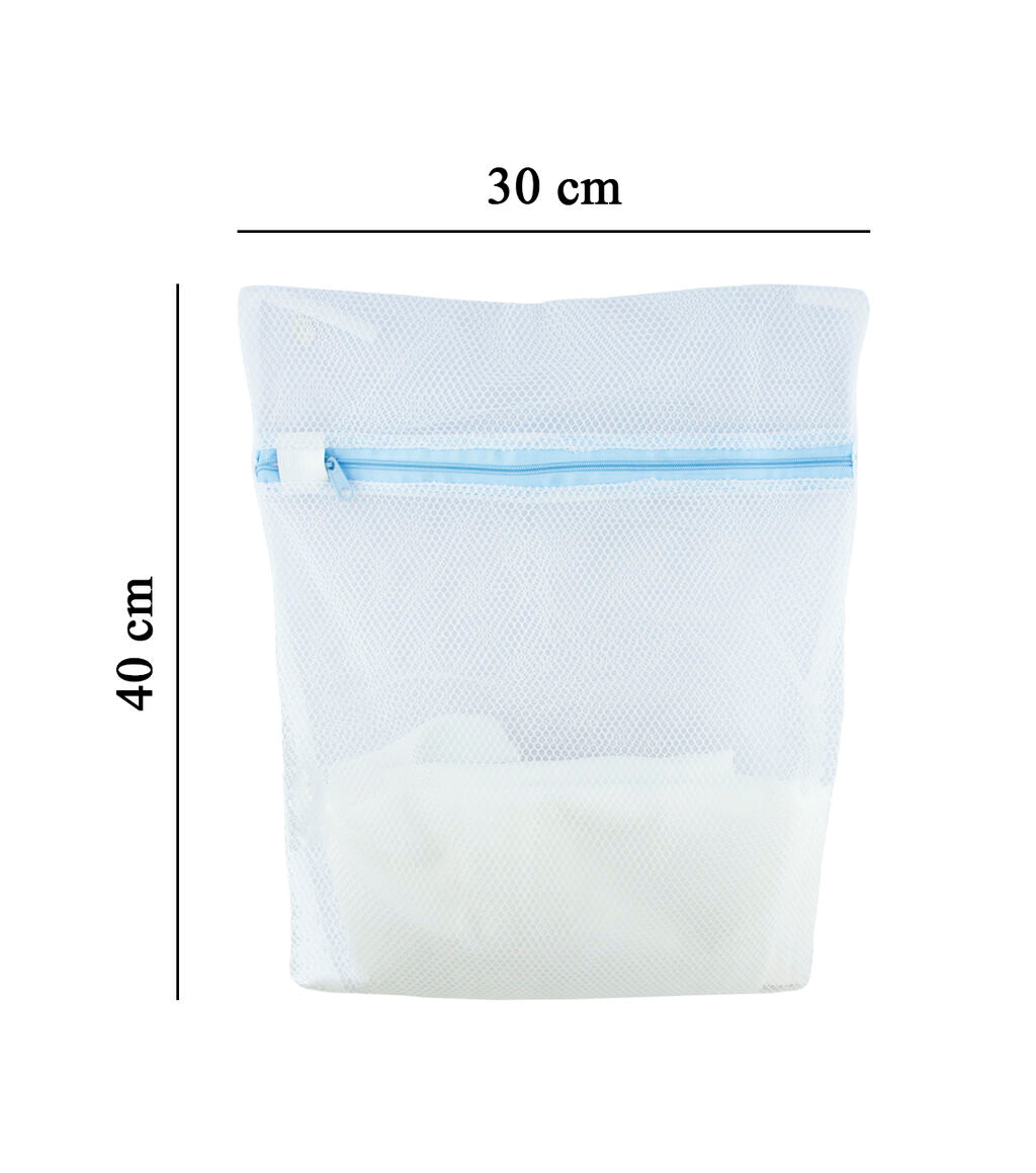 Close-up of the tough dense net fabric of the wash bag