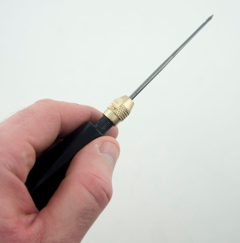 Set of 2 straight and 2 curved needles for stitching