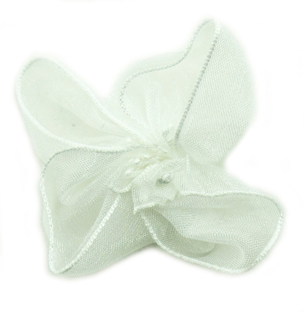 Close-up of white organza flower trim, size 40 x 40 mm.