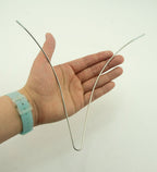 Close-up of the curved body form shaped V wires showing dimensions.