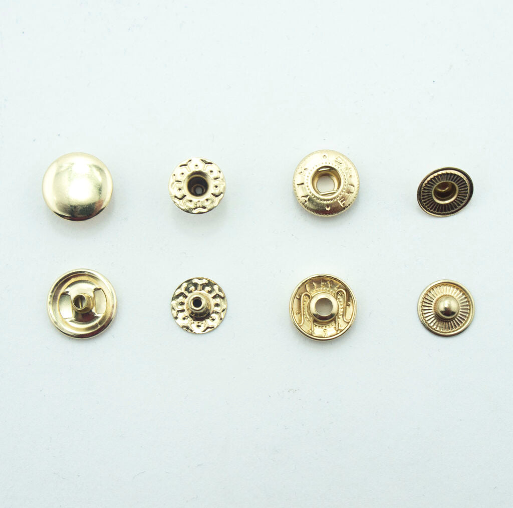 Close-up of a 12mm diameter flat top press stud button.
