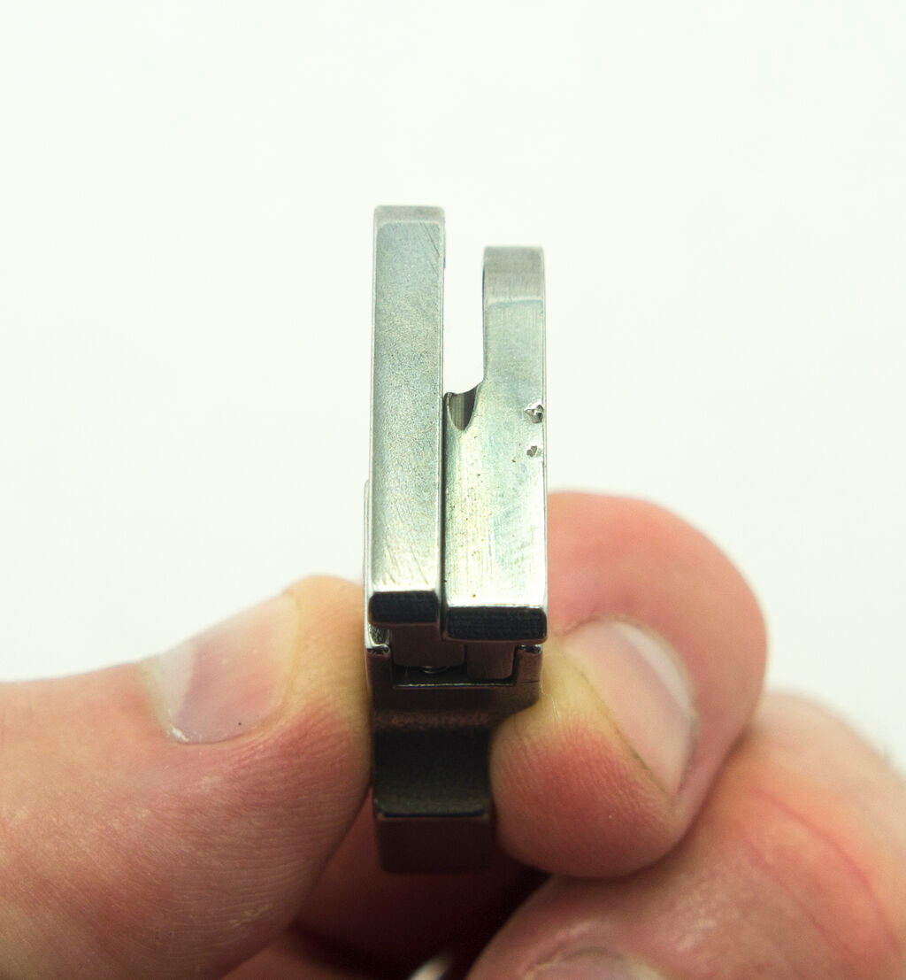 L1/16N step foot displayed on a sewing machine