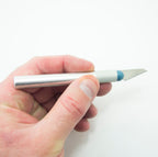Comfort grip handle of the precision craft knife for easy use.