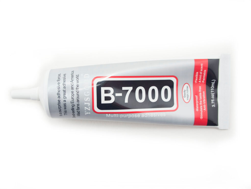 B-7000 transparent glue bottle with 110 mL capacity.