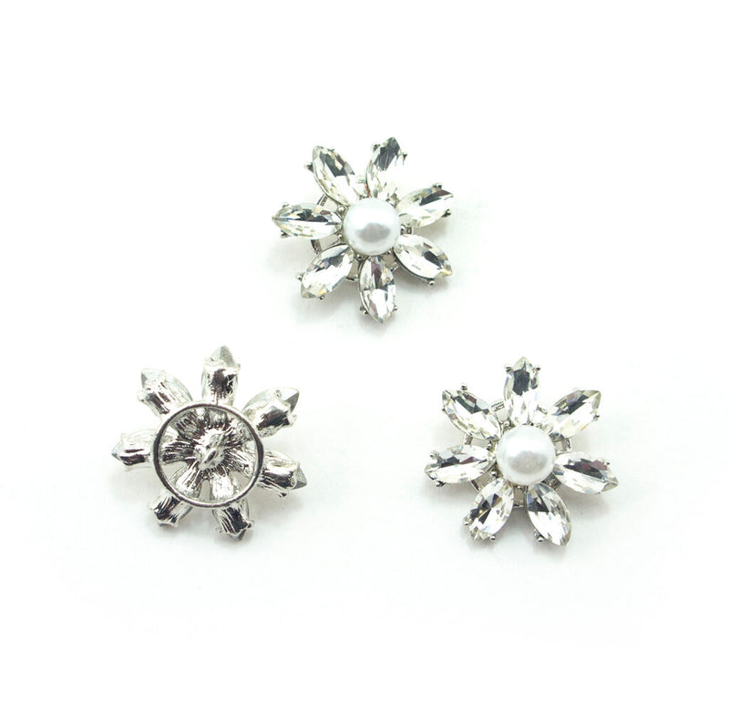 Set of 3 large clear glass crystal and pearl flower buttons.