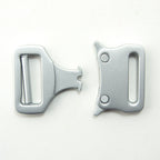 Dimensions of the heavy duty metal quick release buckle displayed