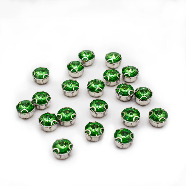 20pcs 10mm Green Sew-On Pointback Rhinestones with Silver Claw Settings