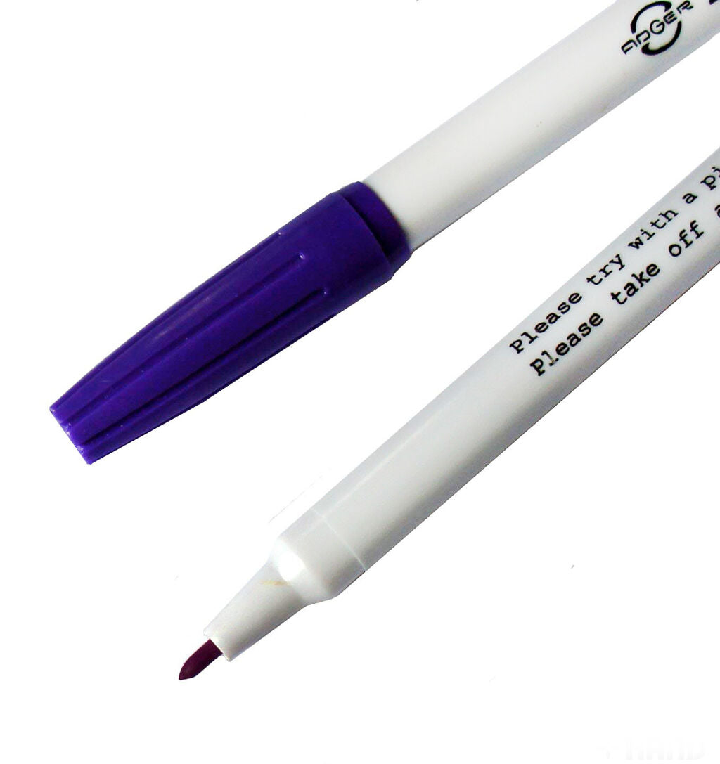 Close-up of the purple fabric marker pen tip