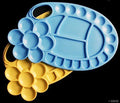 Kidney artist palette with thumb grip and 26 wells