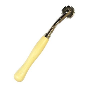 HAND Tracing Wheel Wooden Comfort to Hold Handle Serrated Sewing Pattern Making