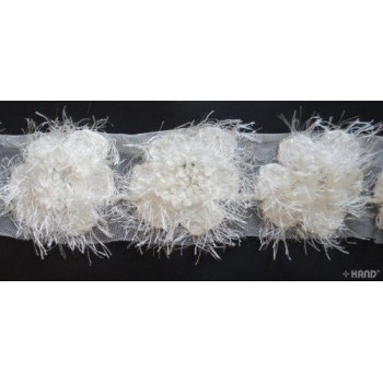 T 02 - Decorative White Angel Flower Net Trim - 1 m