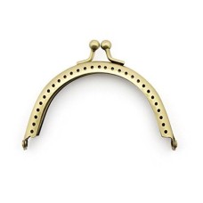 HAND Purse Frame PF28 Gold Colour Round Shape with Kiss Clasp and Perforated Decoration