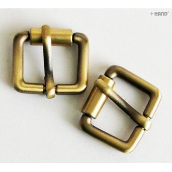 B12 Small Vintage Gold Tone Metal Belt Buckle 28x25mm, pack of 4
