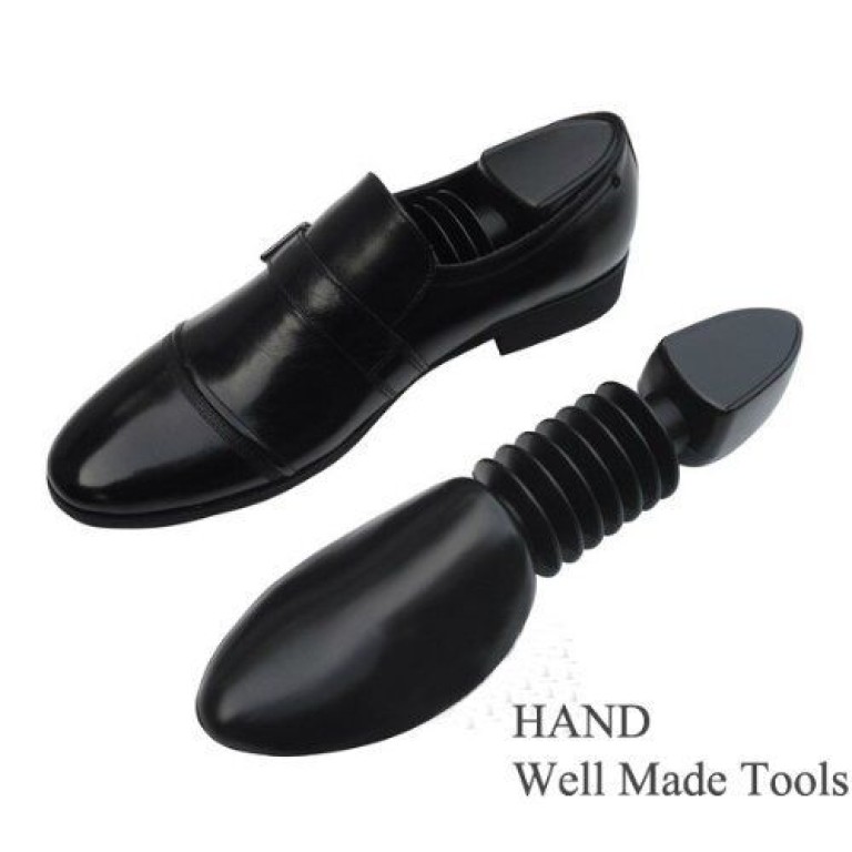 Shoe Expanders/ Stretchers x2 Mens Shoe Expanders/ Stretchers x2 Mens