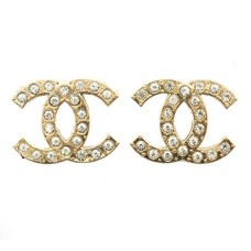 HAND XZ-XN-005 Gold Pack of 2 Beautiful Elegant Crystal Inlaid Brooches - Size: Appx 30 x 25 mm - Brooches have Safety Pin on the Back - Elegant and Beautiful Decoration for All Occasions