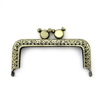 HAND Purse Frame PF22 Small Vintage Gold Tone Engraved Flowers Mickey Mouse Head Shaped Kiss Claps Lock Handle