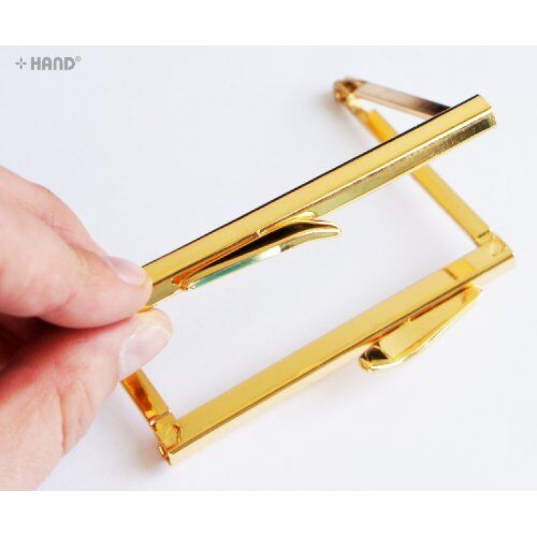 HAND F10E Small Gold Purse Frame with Wing Kiss Clasp Lock 80x60mm HAND F10E Small Gold Purse Frame with Wing Kiss Clasp Lock 80x60mm