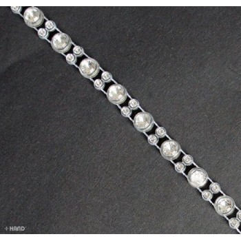 A01C Crystal Clear Rhinestones Trim - appx 9m