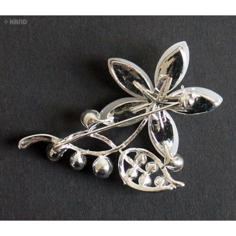3 Clear Crystal and Silver Flower Brooches 3 Clear Crystal and Silver Flower Brooches